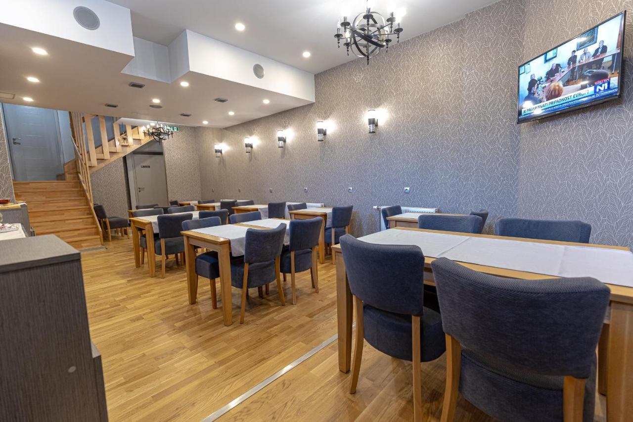 So&Sol Boutique Hotel, 투즐라 외부 사진