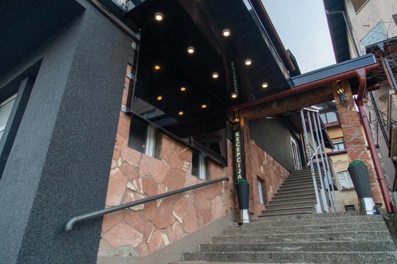So&Sol Boutique Hotel, 투즐라 외부 사진